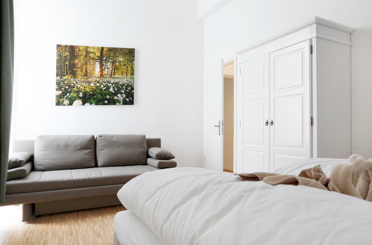 Sc 02 By Rockchair Apartments L Superhost Status L 4 Bedrooms Boxspringbeds 2 Bathrooms Balcony Elevator - Cozy Family & Business Flair Welcomes You! Berlin Eksteriør billede